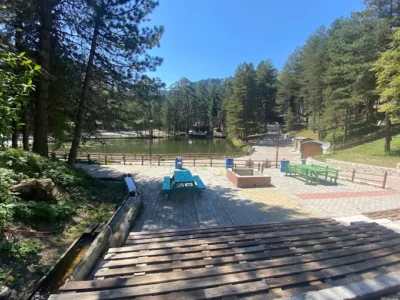 Dipsiz Göl Milli Parkı